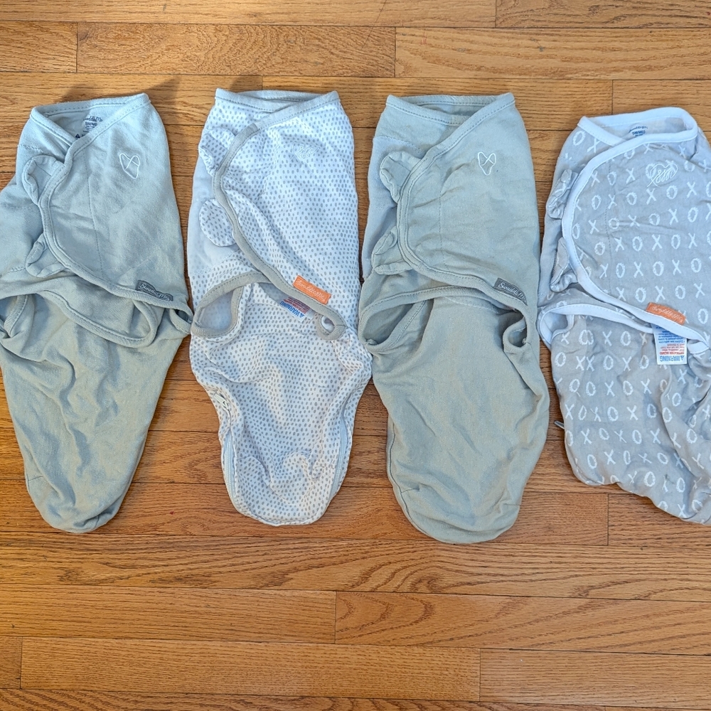 4 Swaddleme swaddles infant small/ medium gender neutral